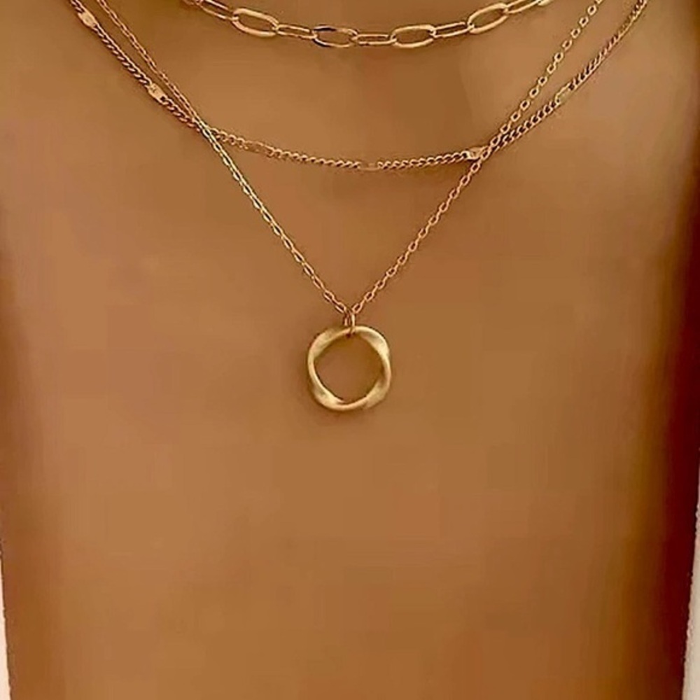 Free People 14k chain layered circle pendant necklace